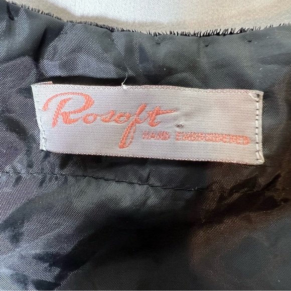 Vintage Rosoft Crushed Black Velvet Embroidered Floral Beaded Vest Size Medium - Picture 14 of 16